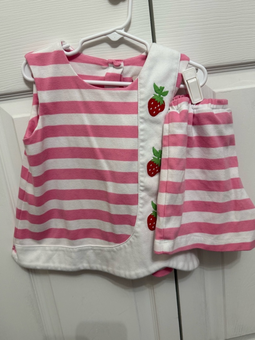 The Beaufort Bonnet Company Pink and White Striped Strawberry Set